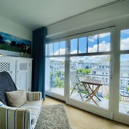 Binzer Seeblick Haus Jahreszeiten *